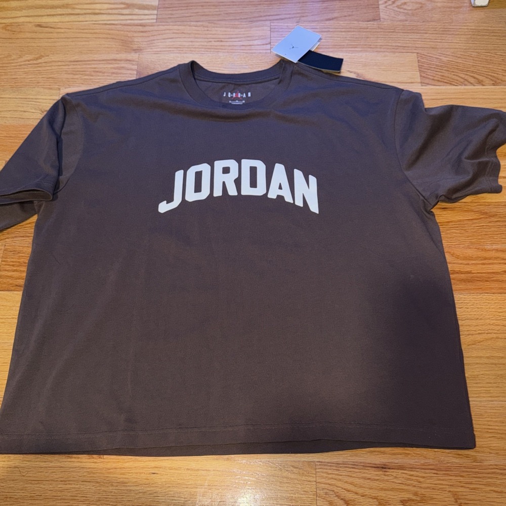 Jordan Flight Essentials Tee XL Boxy Fit Brand New!